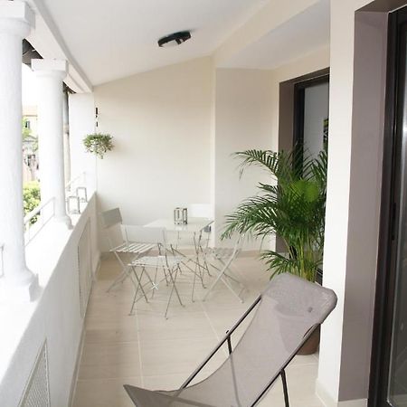 Appartement Le Saint Paul - Les Balcons De La Cite Carcassonne Værelse billede
